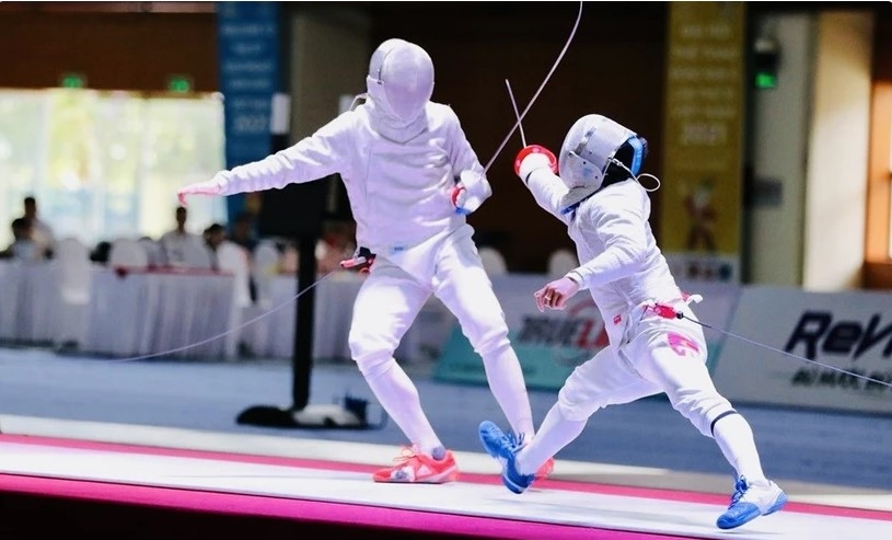 six vietnamese fencers competing in grand prix in china picture 1