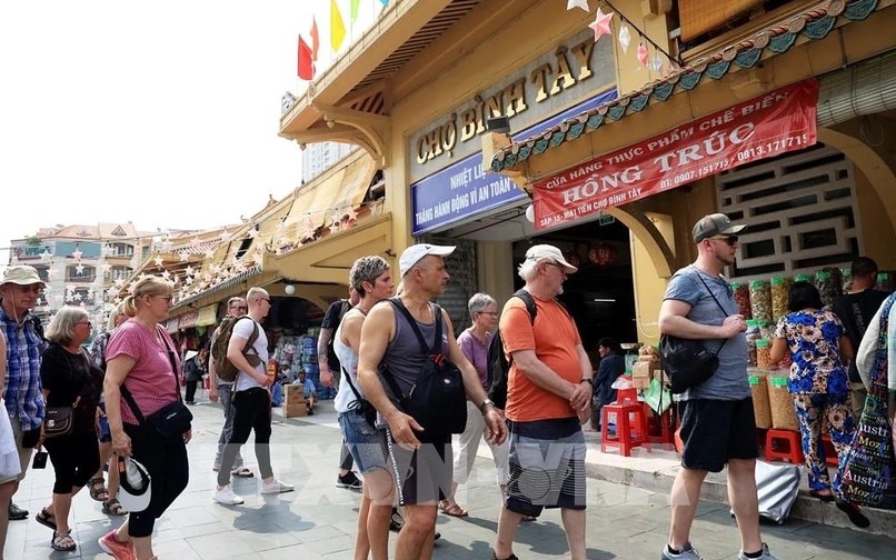 european tourists favour vietnam for summer getaway picture 1