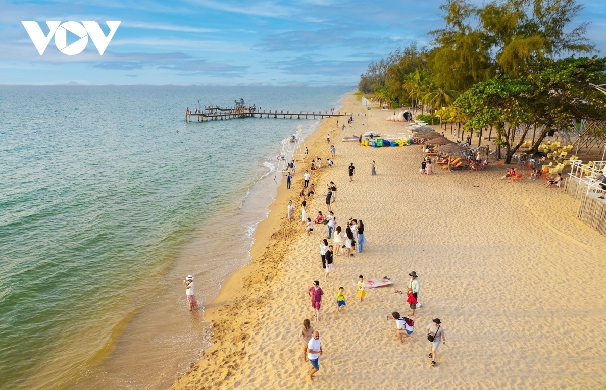 phu quoc hailed as one of world s 10 most affordable tropical destinations to visit picture 1