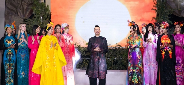 vietnamese ao dai collection makes us debut picture 1