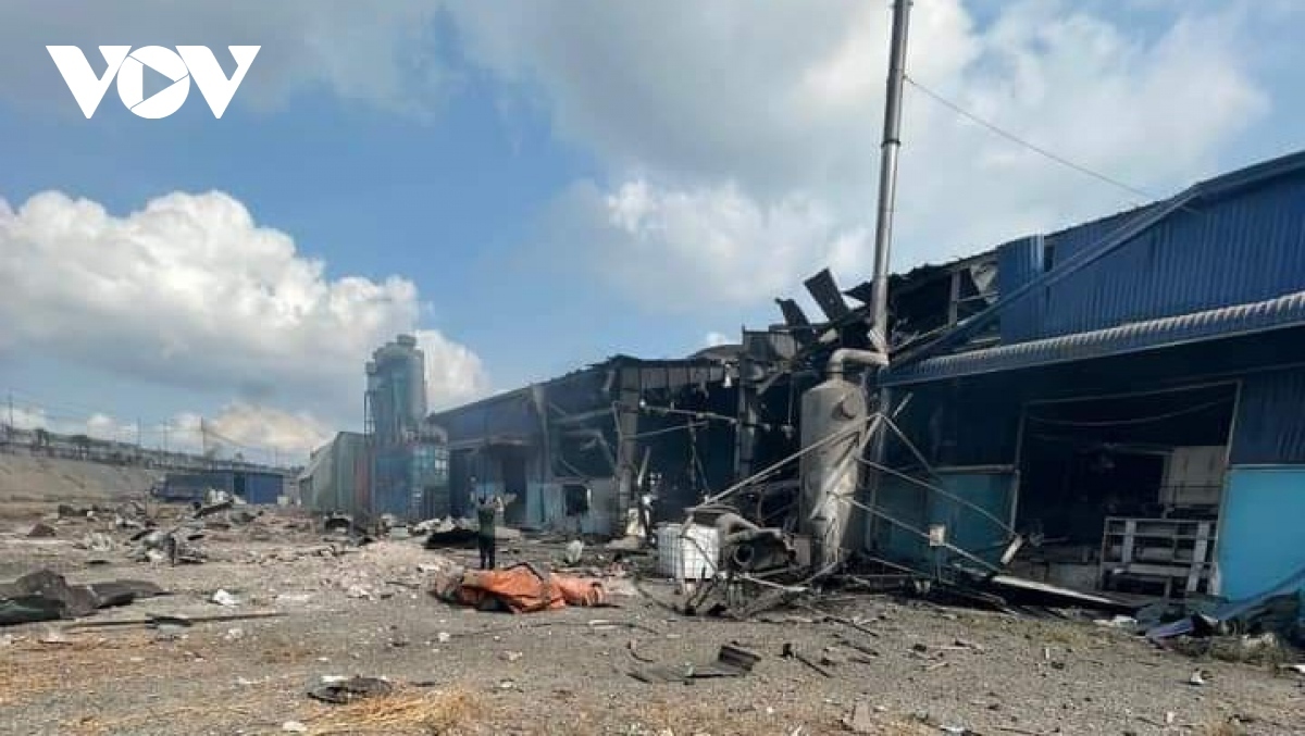 boiler explosion kills 6, injures 7 at dong nai wood processing factory picture 1