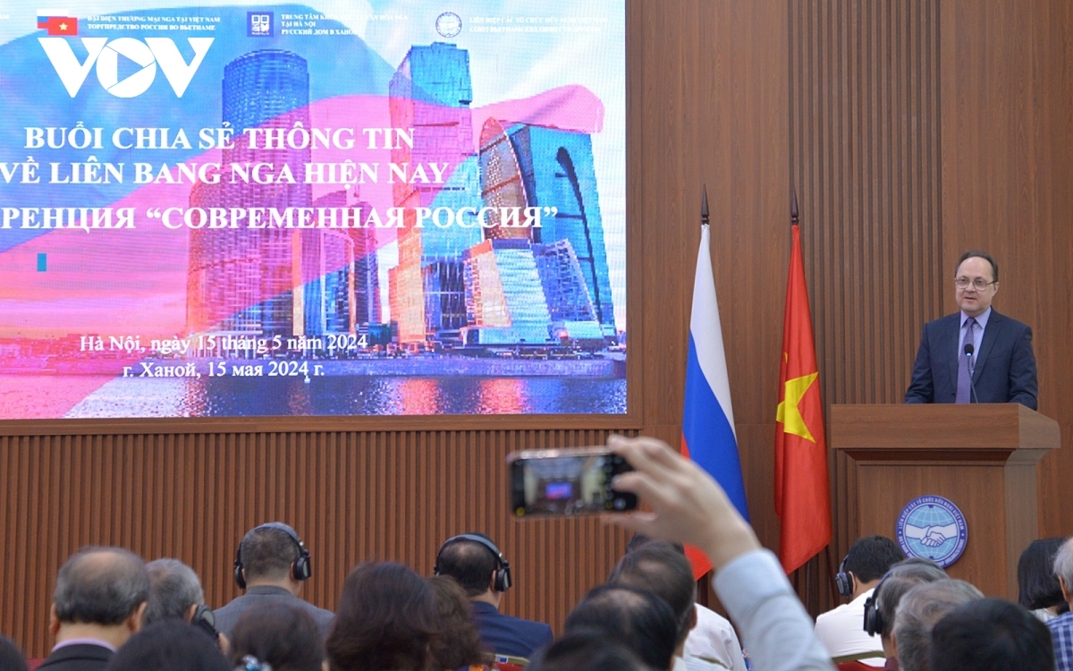 president putin to visit vietnam soon russian ambassador picture 1