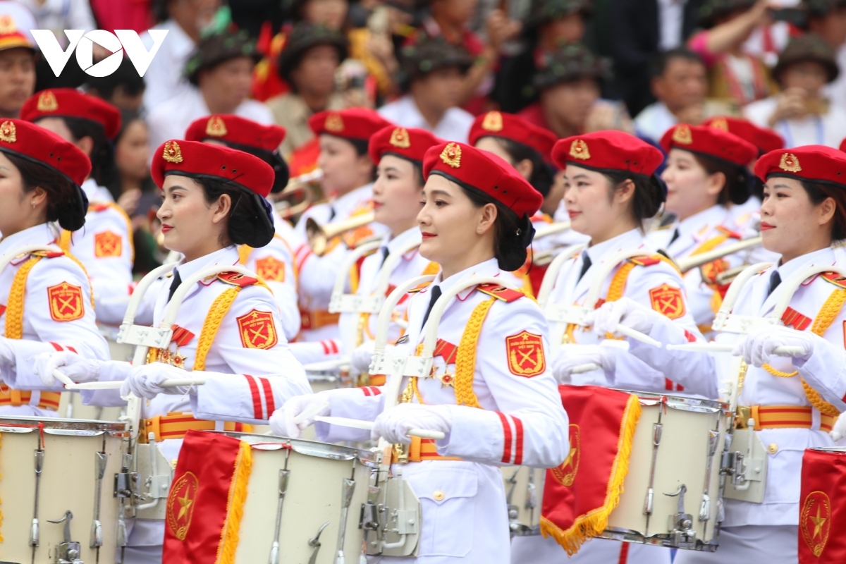 impressive images of grand military parade for dien bien phu victory celebration picture 12