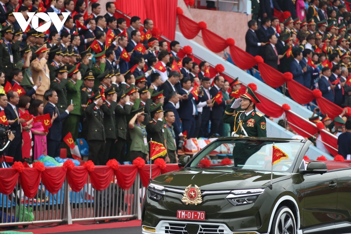 impressive images of grand military parade for dien bien phu victory celebration picture 6