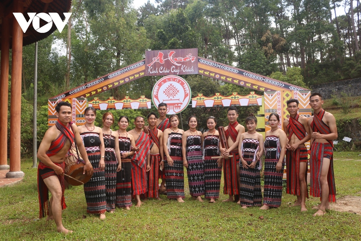 reenactment of forest thanksgiving festival of co tu ethnic people picture 3