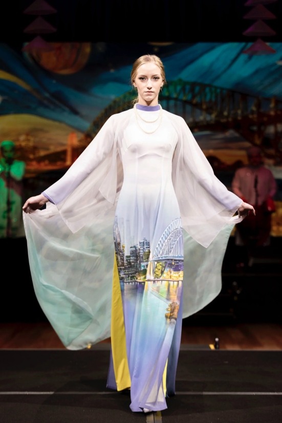 ao dai fashion show promotes vietnamese culture in australia picture 5