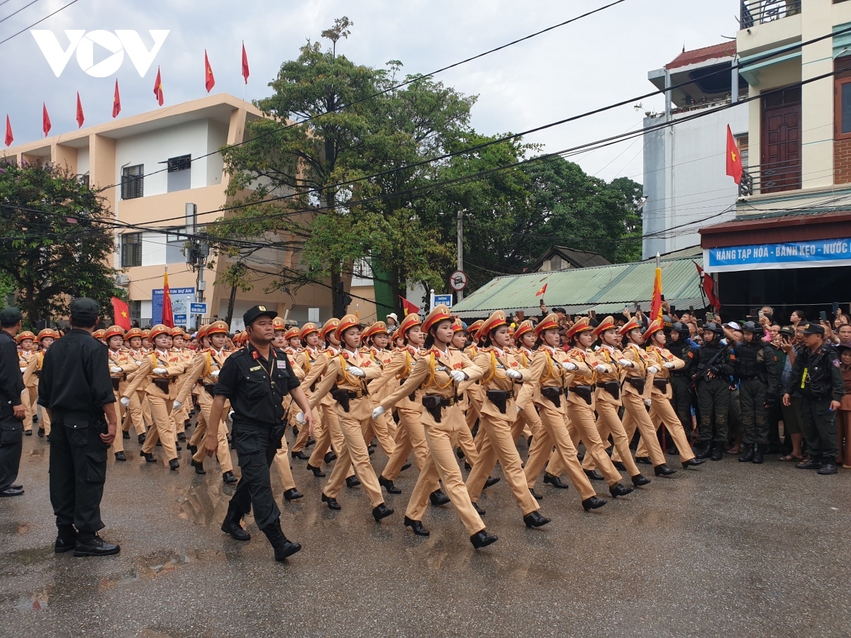 grand military parade celebrates 70th dien bien phu victory anniversary picture 10