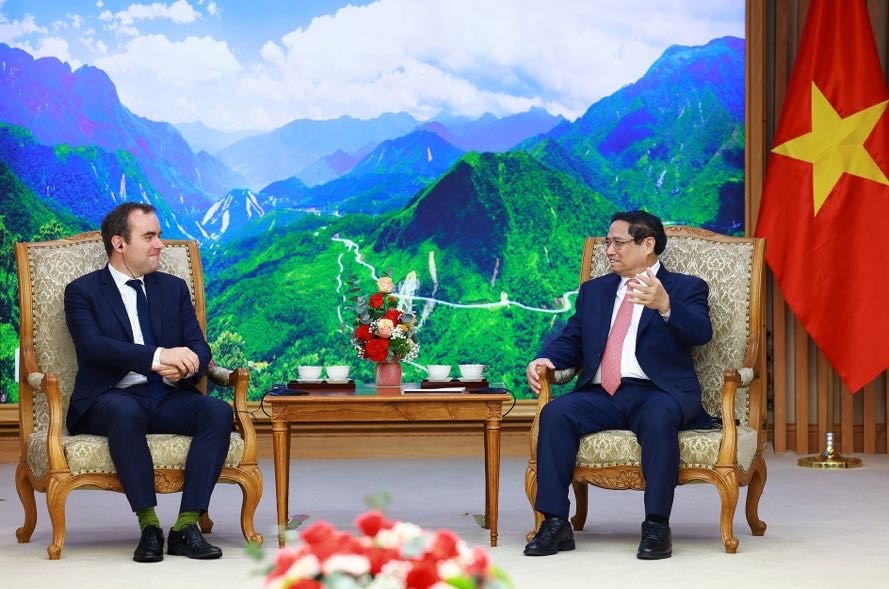 pm welcomes french defense minister s visit for dien bien phu victory ceremony picture 2 pm welcomes french defense minister s visit for dien bien phu victory ceremony picture 2