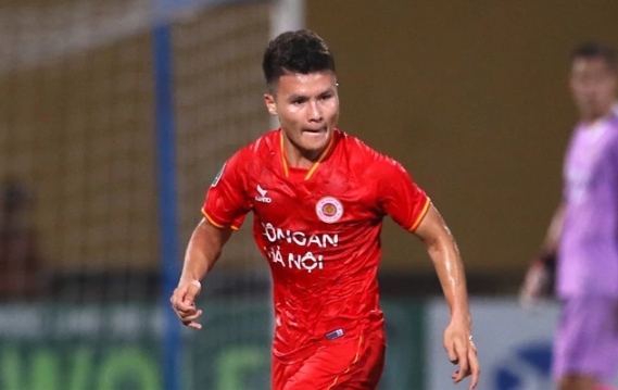 midfielder nguyen quang hai set to join j1 league club picture 1