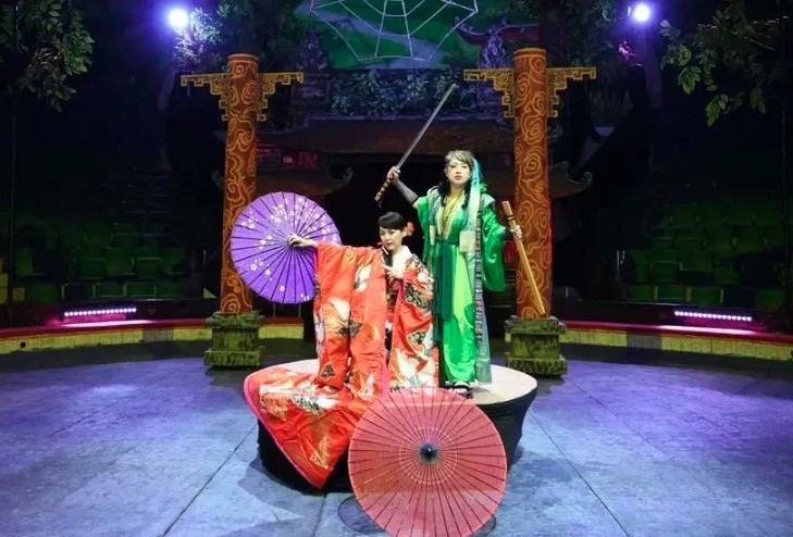 vietnamese circus - japanese magic performance to entertain hanoi audience picture 1