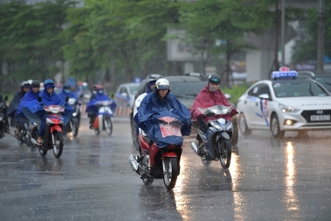 thoi tiet ngay 2 5 thu do ha noi co mua rao va dong rai rac hinh anh 1