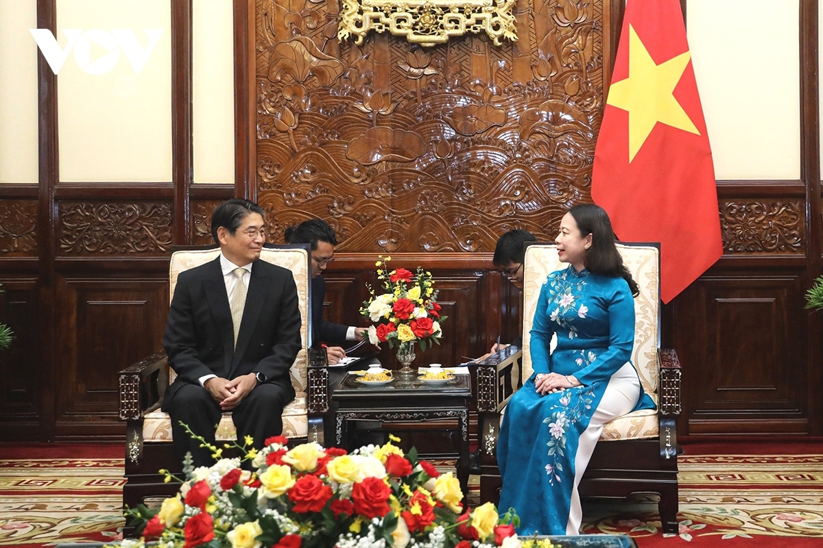 acting president receives new japanese ambassador to vietnam picture 1