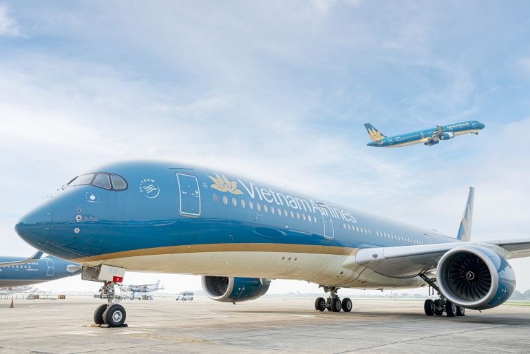 vietnam airlines named among top 5 most punctual airlines in asia pacific picture 1