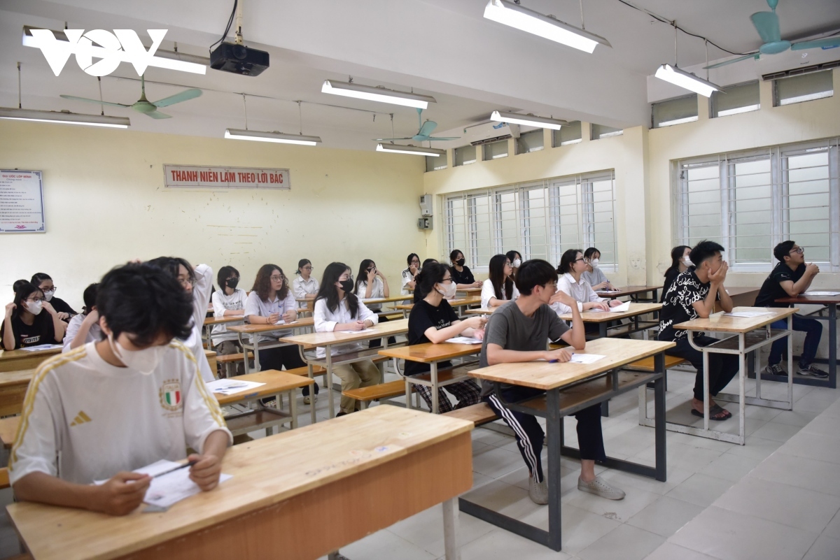 high-school students get spiritual support ahead of graduation exam picture 11