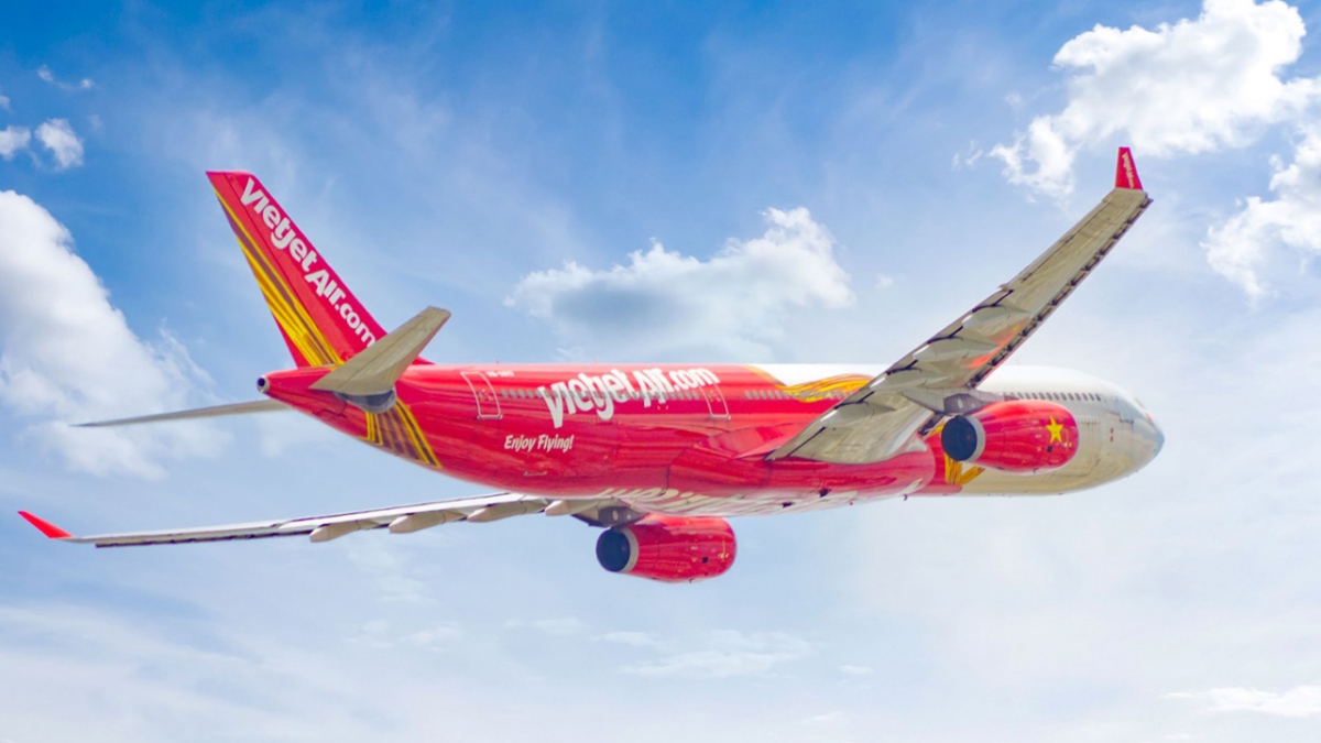 Top 50 công ty niêm yết tốt nhất của Forbes gọi tên Vietjet