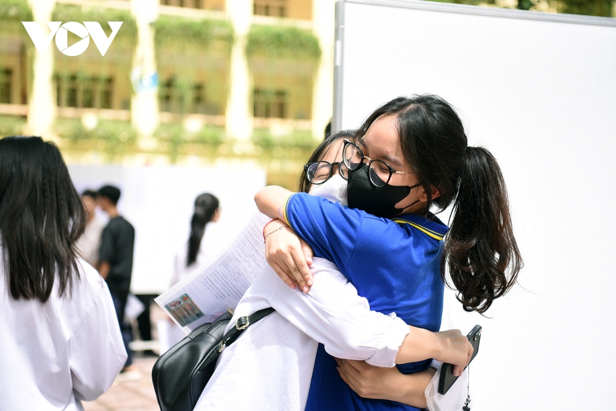 high-school students get spiritual support ahead of graduation exam picture 4