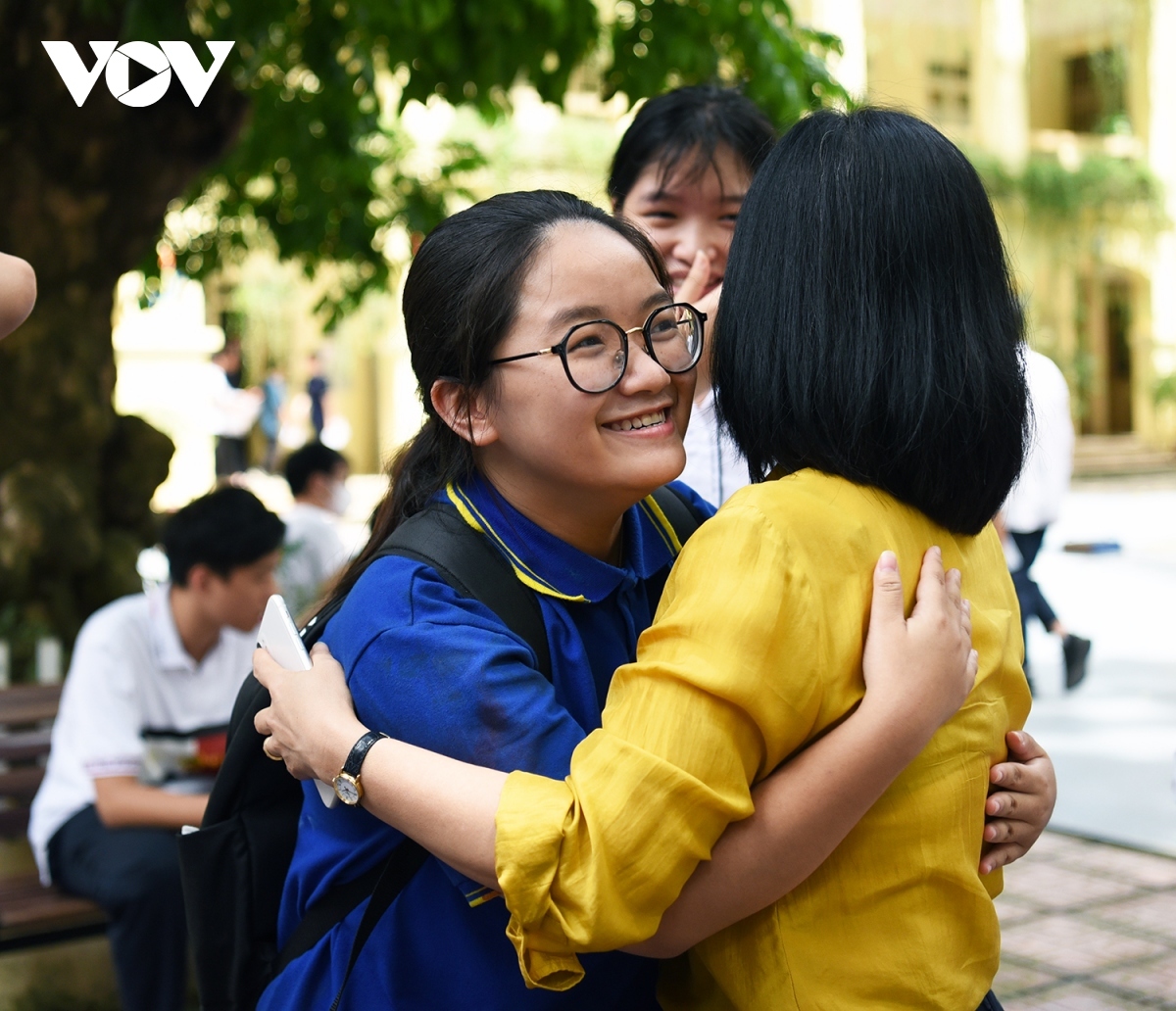 high-school students get spiritual support ahead of graduation exam picture 5