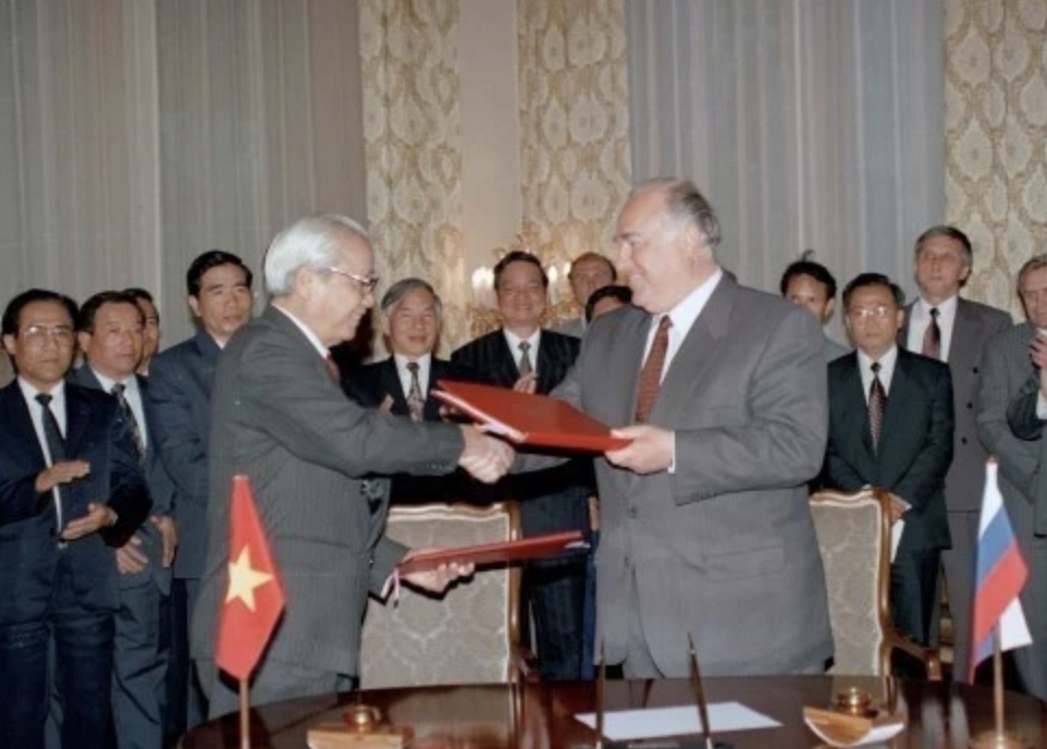 russian scholar highlights deep roots, strong future of vietnam-russia ties picture 1