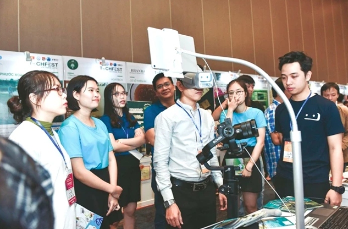 vn leads region in attracting long-term investment into innovative start-ups picture 1