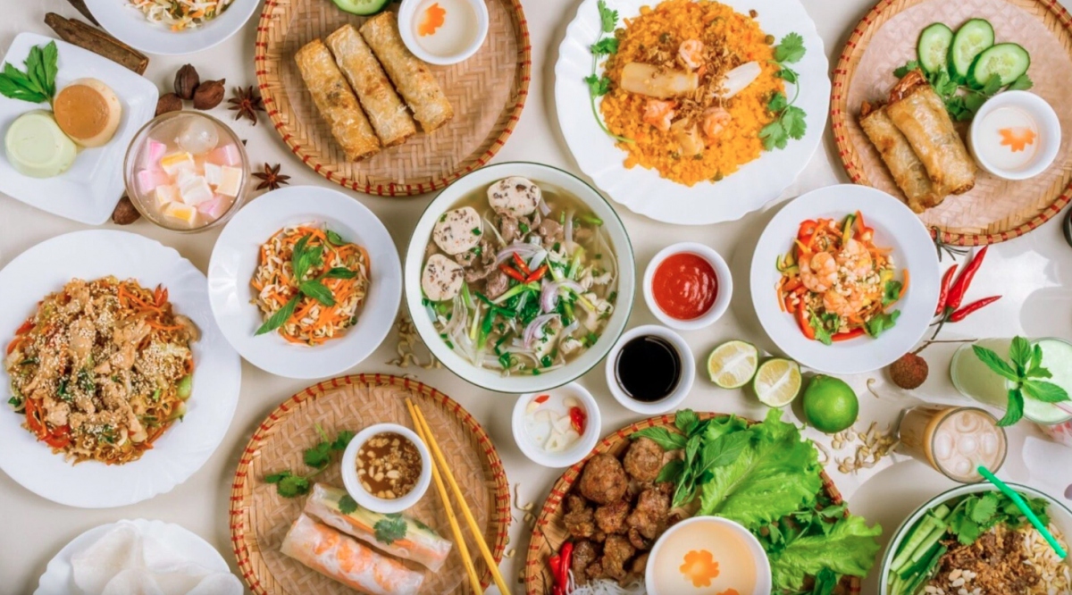 us blogger suggests 14 vietnamese famous dishes to try picture 1