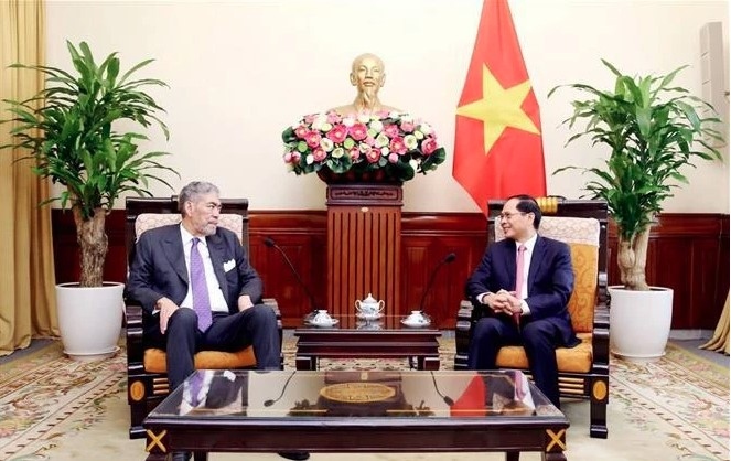 vietnam desires stronger all-around cooperation with dominican republic picture 1