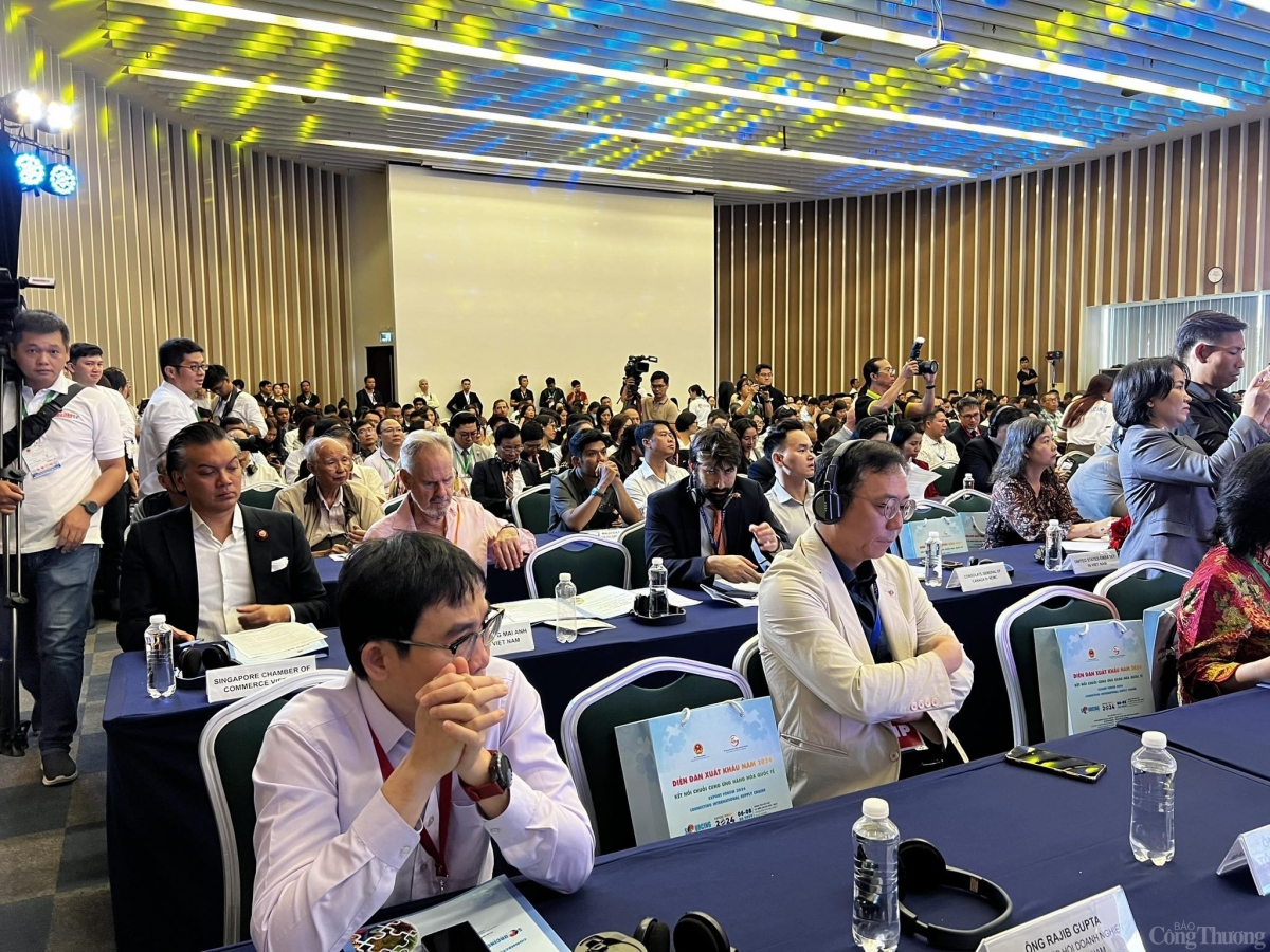 global retailers seek opportunities at vietnam international sourcing expo 2024 picture 1 global retailers seek opportunities at vietnam international sourcing expo 2024 picture 1