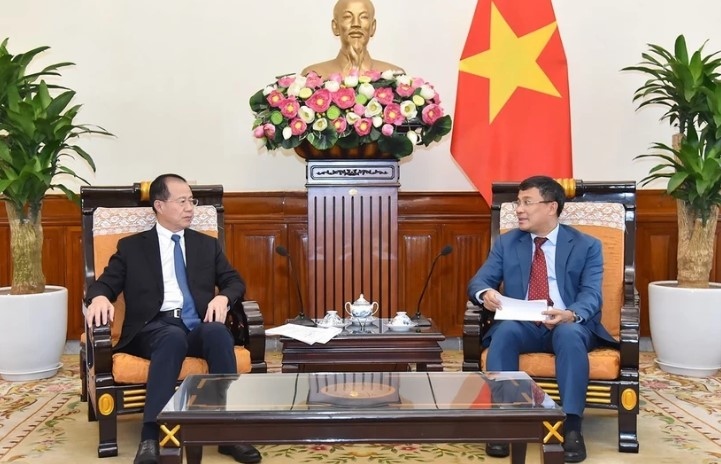 china,vietnam push for stronger friendship and fraternal ties picture 1
