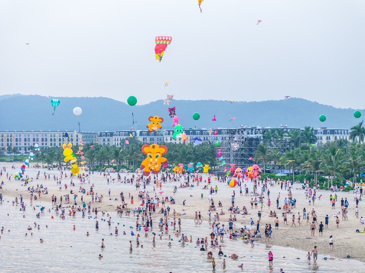 halong marina khoi dau mua he voi le hoi da trai nghiem danh cho gia dinh hinh anh 2