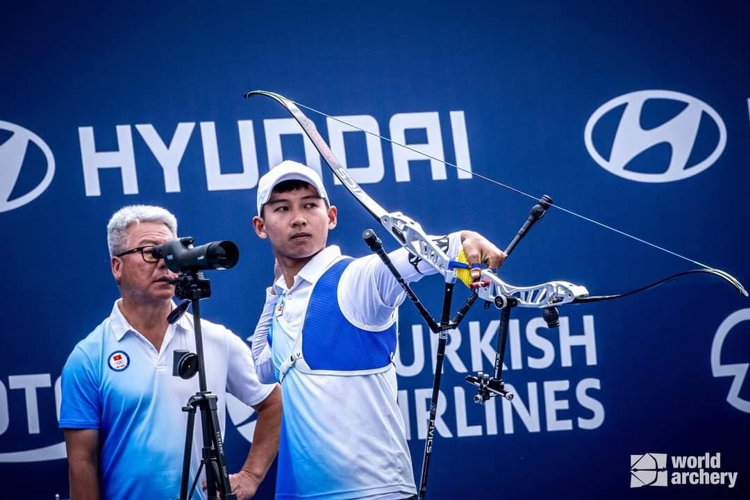 archer wins 12th paris olympics ticket for vietnam picture 1