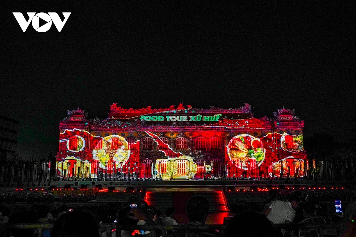 hue international arts festival week closes with colourful shows picture 7