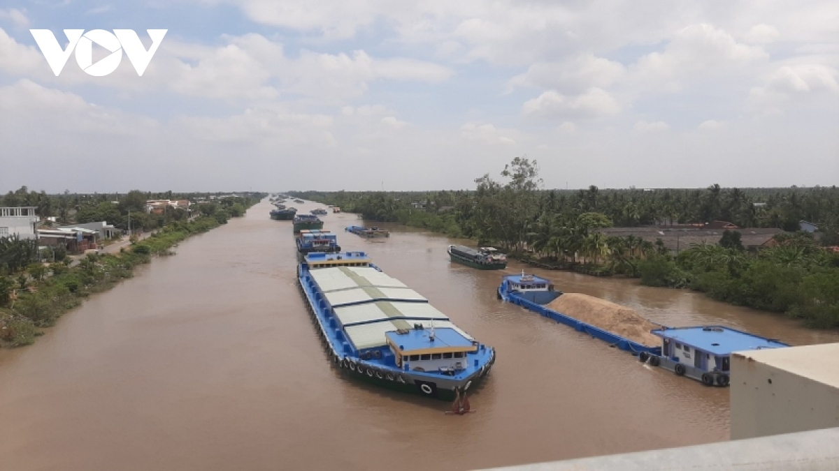 wb adopts us 107 million credit to solidify inland waterway safety in vietnam picture 1