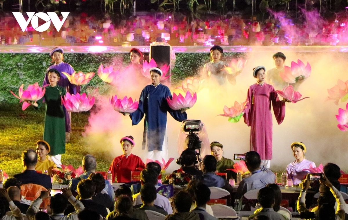 hue illuminated in dazzling debut of international arts festival week picture 9