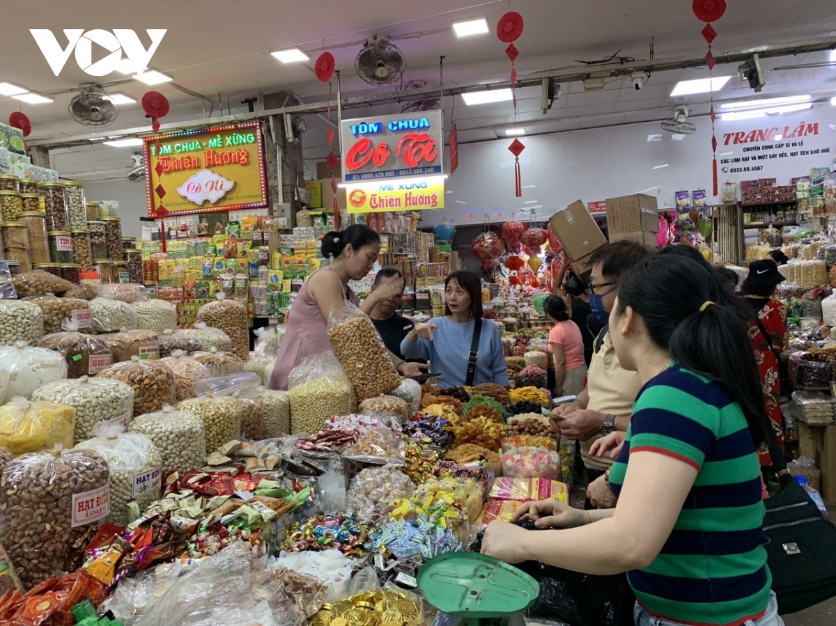 Chủ động phương án kiểm tra, giám sát giá cả hàng hoá thiết yếu