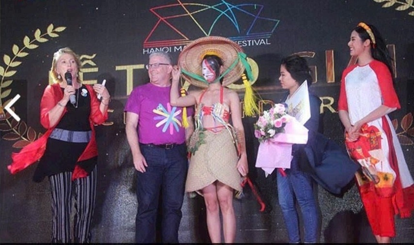 le hoi mardi gras lan dau tien to chuc o ha noi hinh anh 4