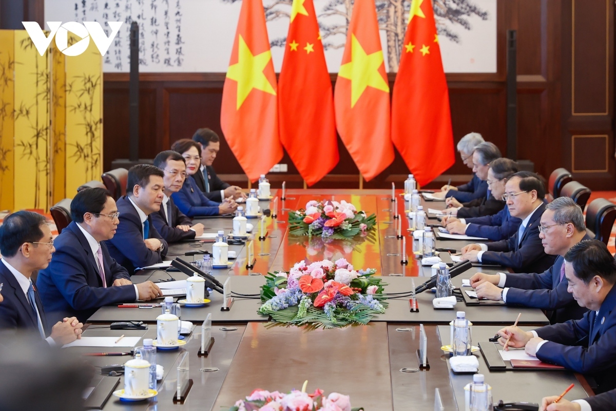 vietnam and china vow to concretise joint statement, elevate partnership picture 2