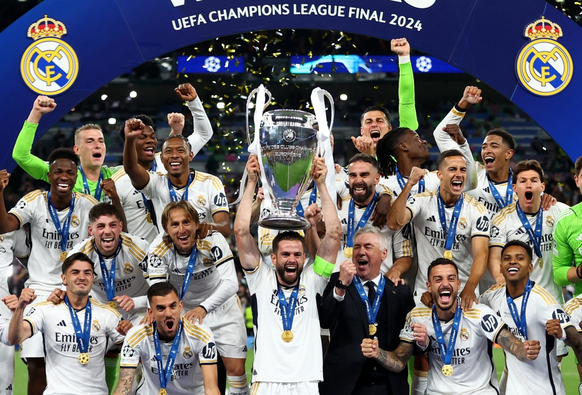 After the European Cup 1, real madrid can win 2 more trophies 1