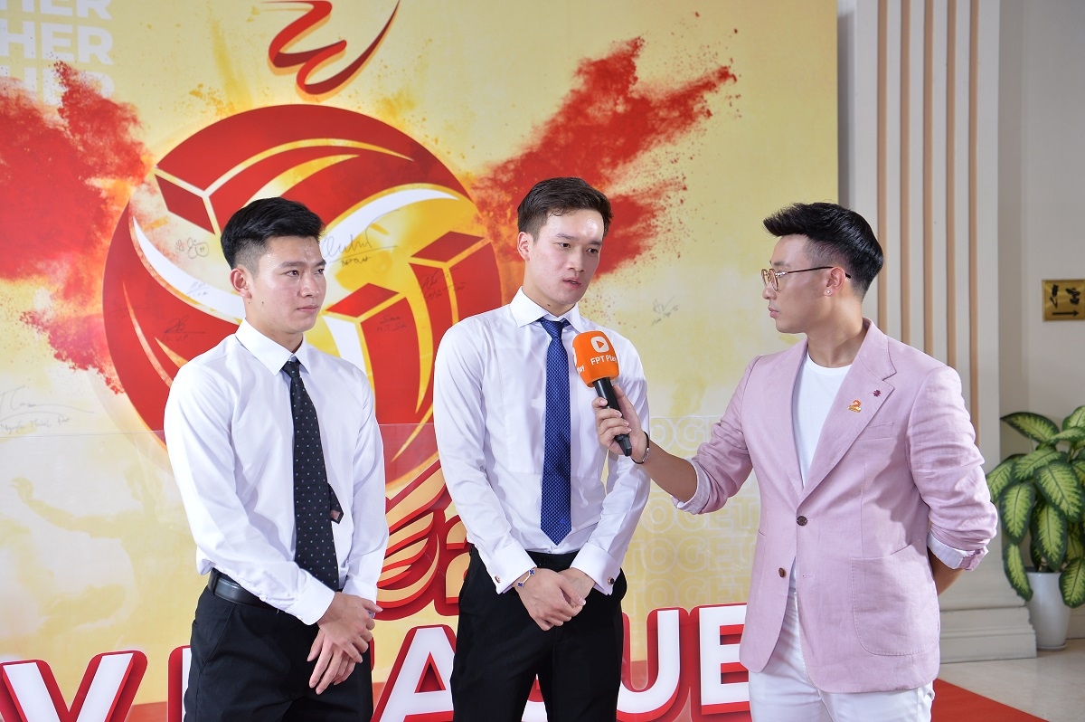 v-league awards 2024 cau thu viet kieu duoc vinh danh hinh anh 2