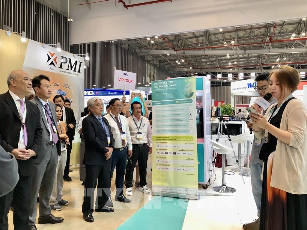 over 320 exhibitors engage in mta vietnam 2024 picture 1