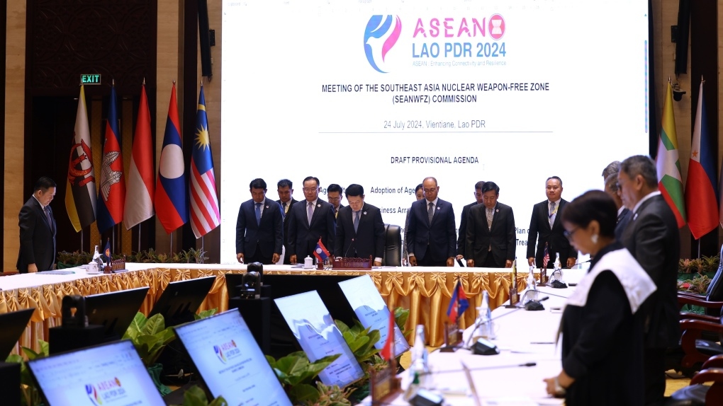 asean foreign ministers commemorate vietnamese party leader picture 1
