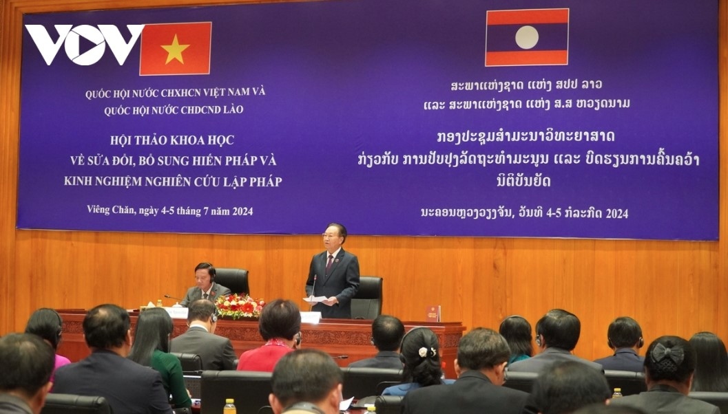 vietnam shares experience in constitutional amendment with laos picture 1