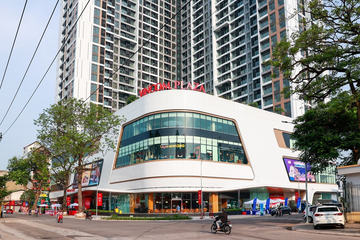 Khai trương Vincom mega mall grand park và Vincom plaza Bắc Giang