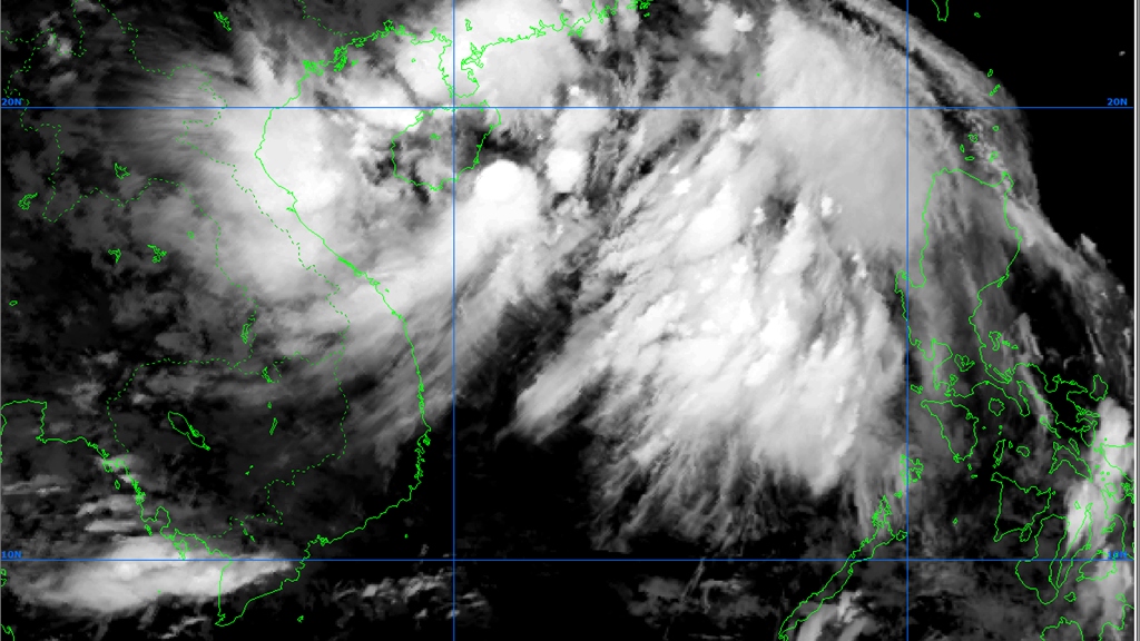 Bão số 2 mạnh cấp 9 cách đảo Hải Nam (Trung Quốc) 110km về phía Đông Nam