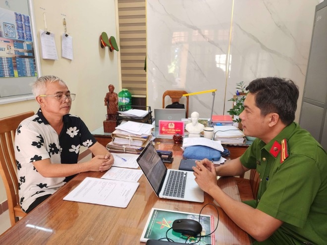  u50 cam dau duong day ca do bong da hinh anh 1