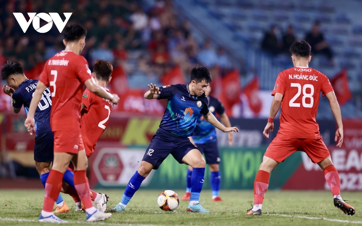 chuyen nhuong v-league moi nhat ly do Dinh trong chia tay binh Dinh hinh anh 1