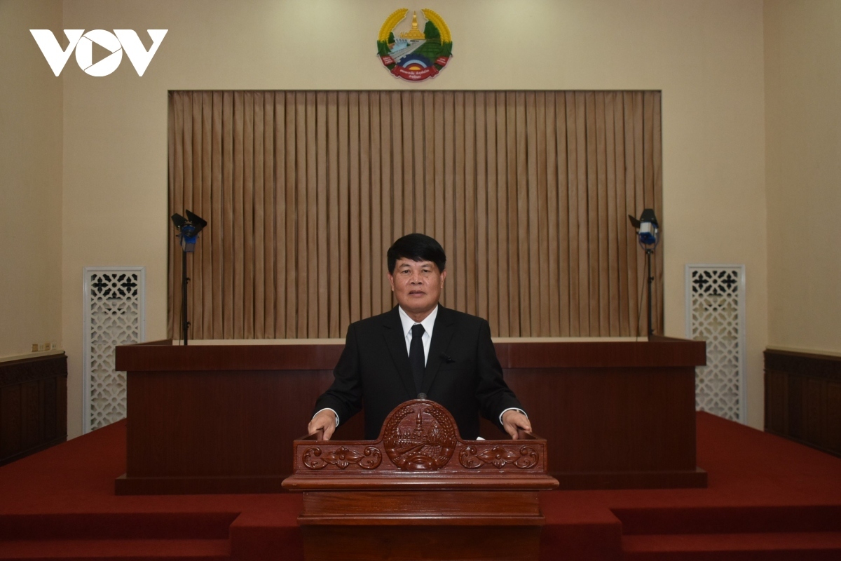 laos declares national mourning for vietnamese party chief picture 2