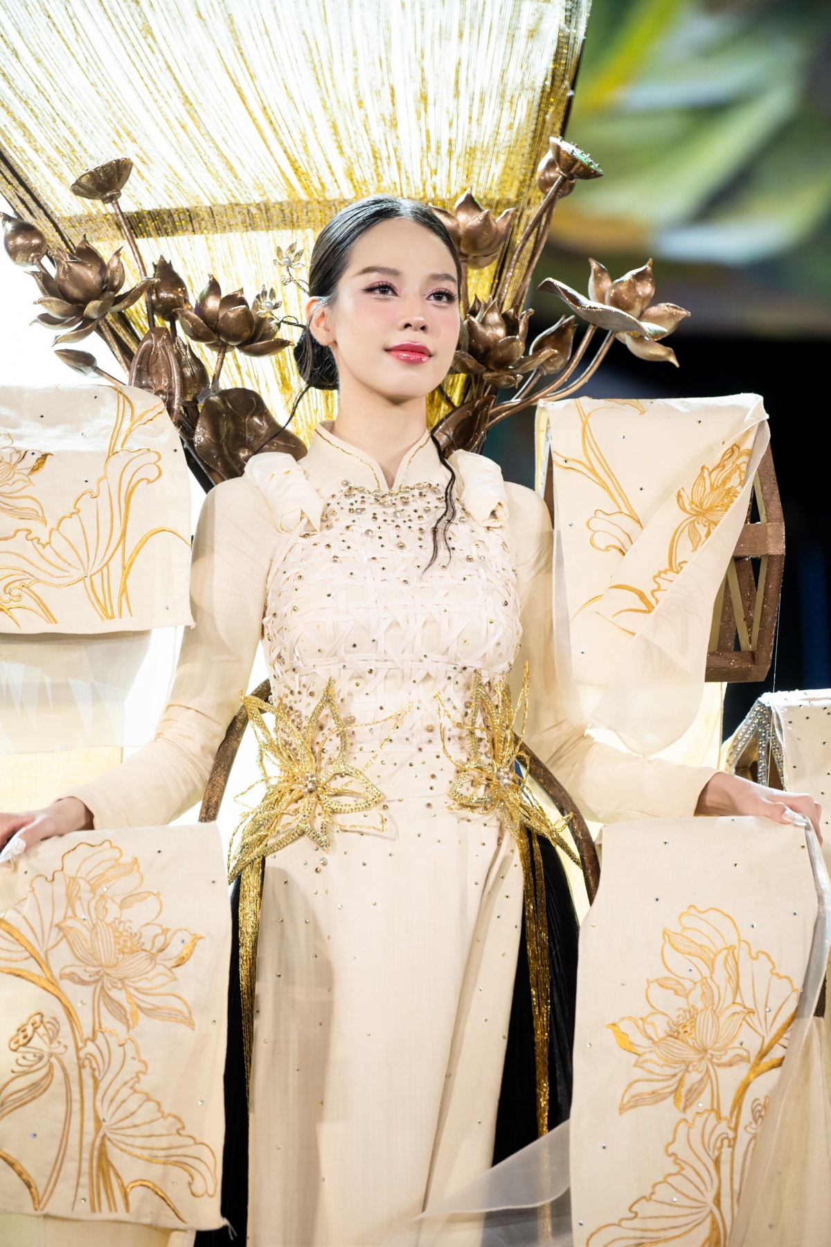 beauties wow in national costume competition at miss grand vietnam 2024 picture 6