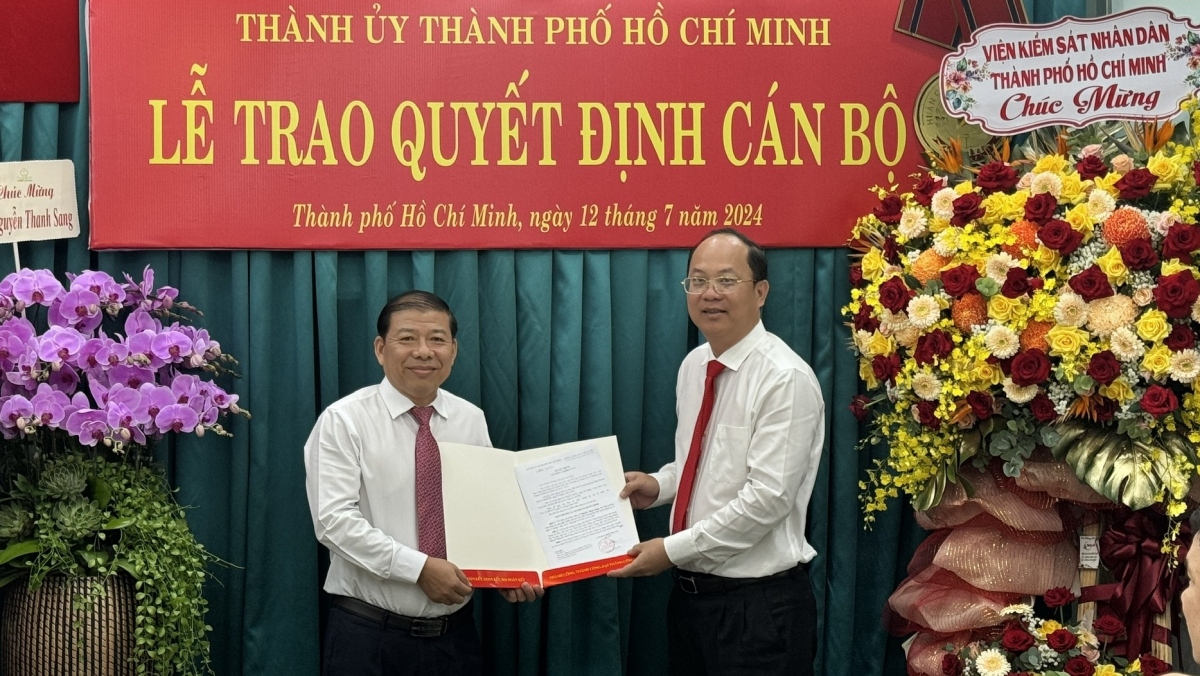 Ong nguyen thanh sang giu chuc pho truong ban noi chinh thanh uy tp.hcm hinh anh 1