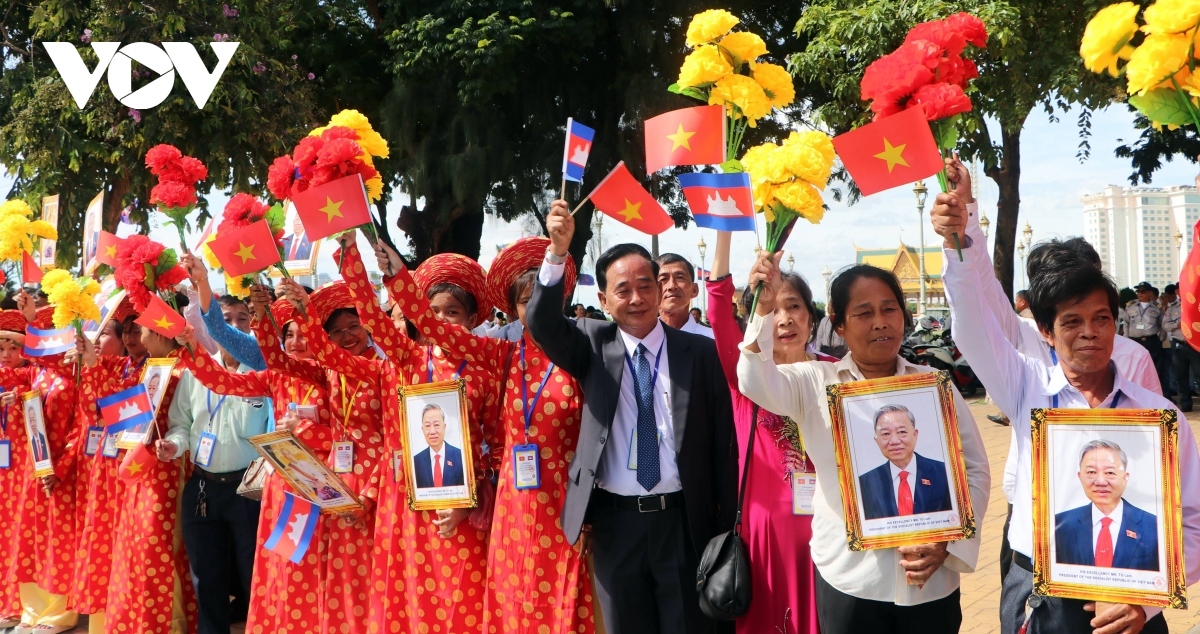 president to lam receives warm welcome on state visit to cambodia picture 3