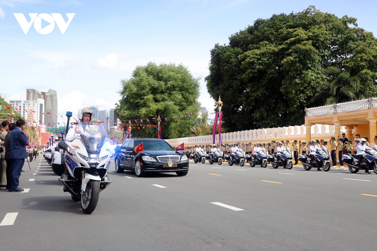 president to lam receives warm welcome on state visit to cambodia picture 9