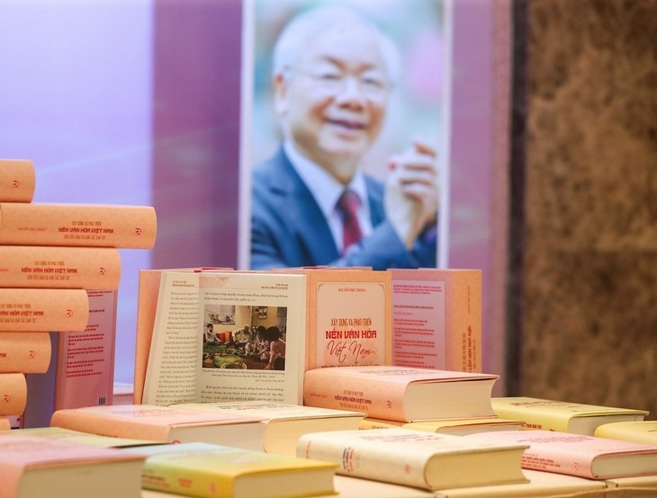 party general secretary nguyen phu trong s valuable books picture 1